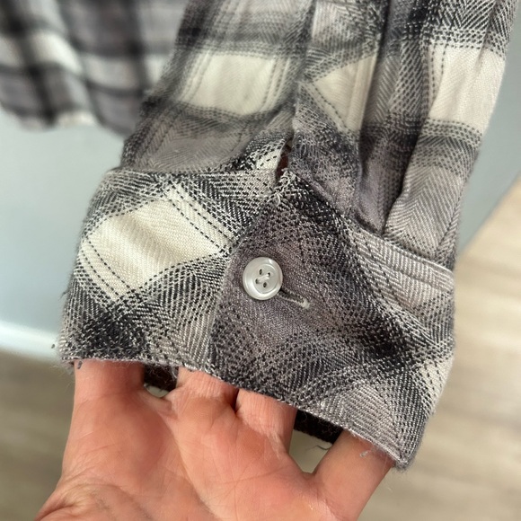Rails Soft Plaid button up shirt - Picture 8 of 9